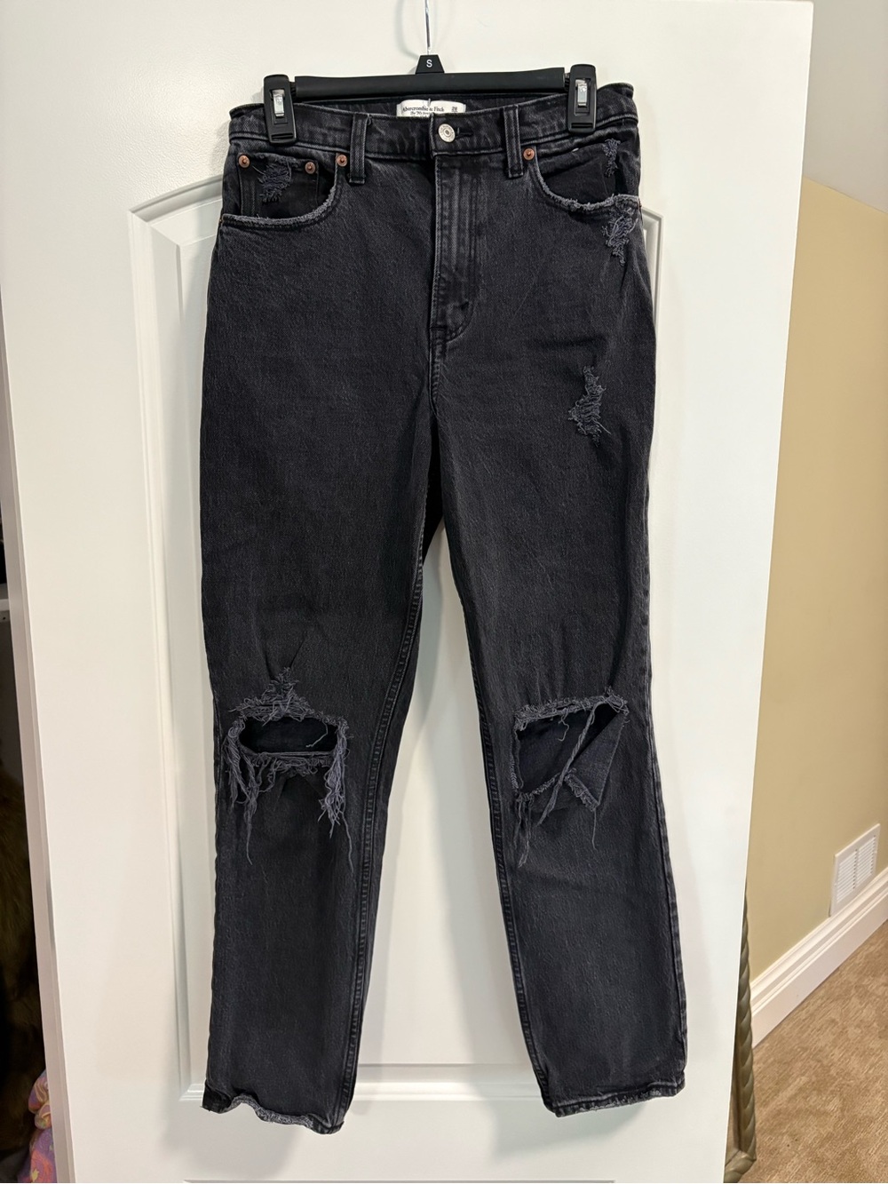 Abercrombie and Fitch Curve Love 90s Straight Ultra High Rise Black Jeans